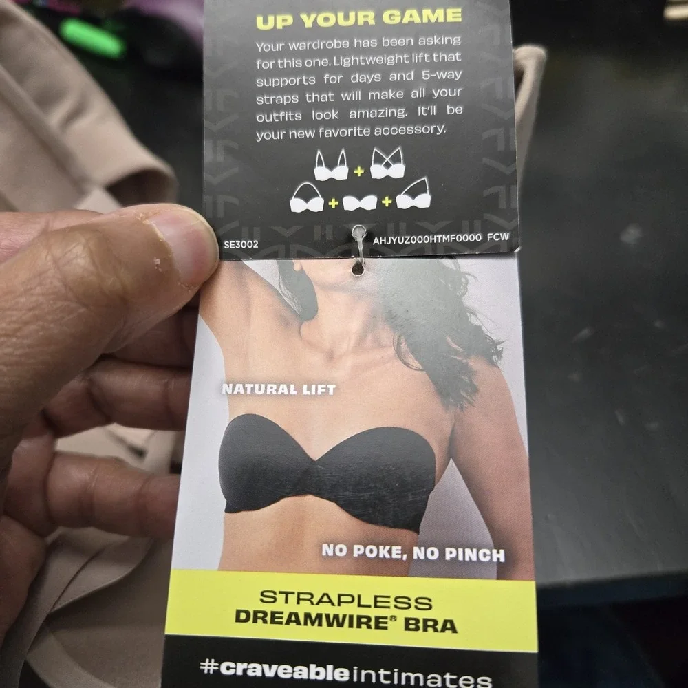 Maidenform Basically Sexy Underwire Bra 36D Nude Padded‎ Feminine Convertible